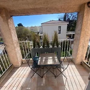 Appartement De Charme Proche Plages, Carqueiranne