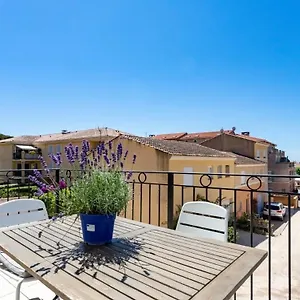 Appartement Remarquable T3 Proche Plages, Carqueiranne